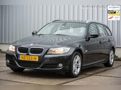 BMW 3-serie Touring - 318i Luxury Line Automaat Leder Climatronic PDC