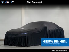 BMW 3-serie - Sedan 330i High Executive M-Sport | Schuifdak | Head-Up | Parkeercamera | Stuurwiel verwar