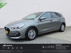 Hyundai i30 - 1.0 T-GDI Comfort / Navigatie / Achteruitrijcamera / Trekhaak 1200 KG / Climate Control /