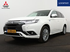 Mitsubishi Outlander - Intense | Apple CarPlay / Android Auto | Climate Control | Trekhaak | Achteruitrijcamera |