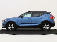 Volvo XC40 - D4 AWD R-Design | Camera | Harman/Kardon | Stuur/stoelverwarming