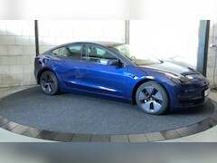 Tesla Model 3 - Long Range Dual Motor All-Wheel Drive / Rijklaar Panoramadak / Leder / Beschikbaar per Jul