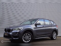 BMW X1 - sDrive20i/Aut/Camera/Navi/Led/Sport/1Eigenaar