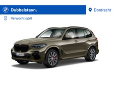 BMW X5 - xDrive45e M-Sport | Panorama | Trekhaak | Comfortstoelen