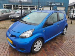 Toyota Aygo - 1.0-12V Now Nette Aygo