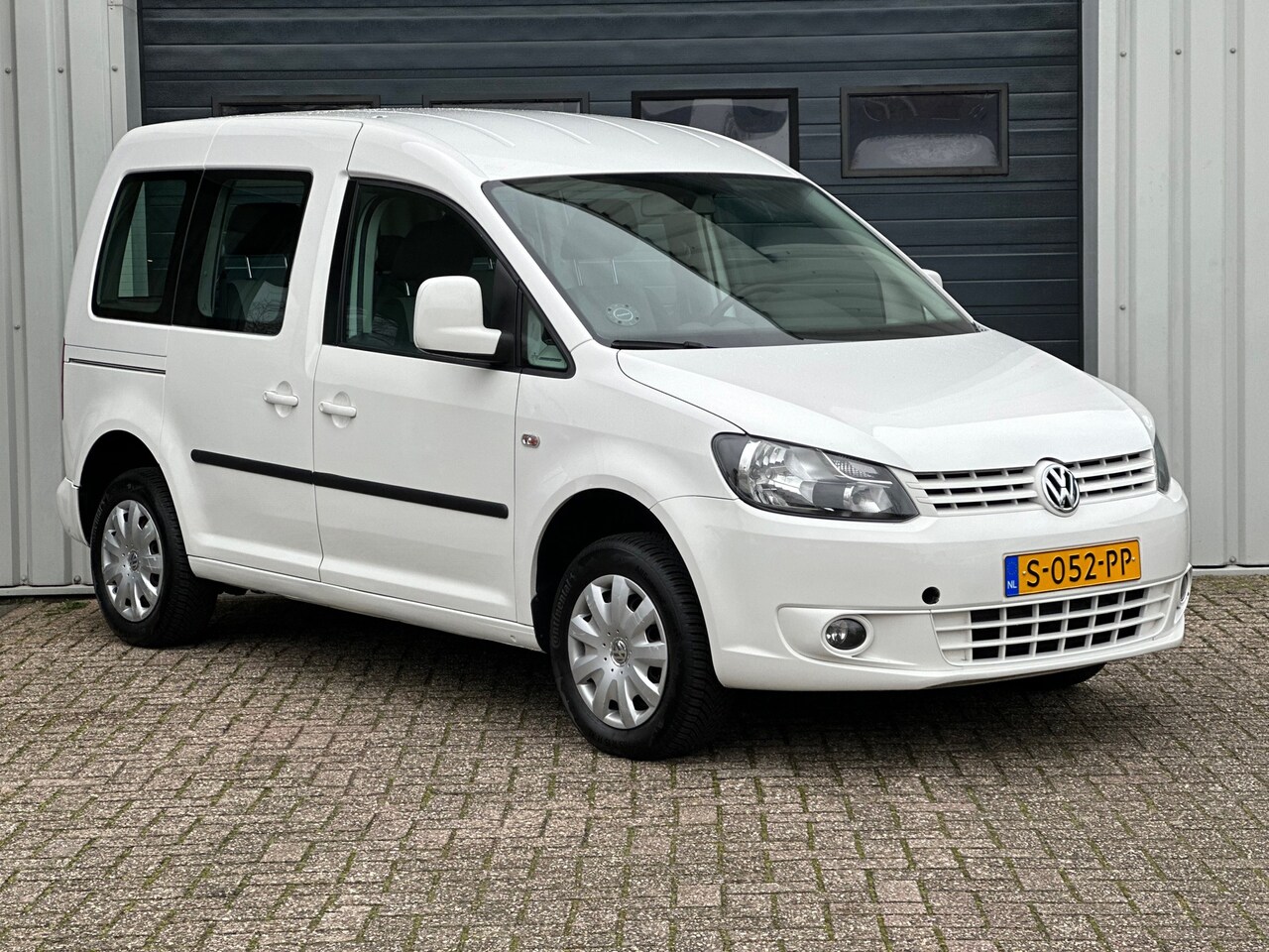 Volkswagen Caddy 1.2 TSI BENZINE 5persoons NW APK / MARGE 2011 Benzine Occasion te koop op Volkswagen Caddy 1.2 TSI BENZINE 5persoons NW APK / MARGE 2011 Benzine Occasion te koop op
