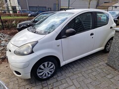 Toyota Aygo - 1.0-12V Access