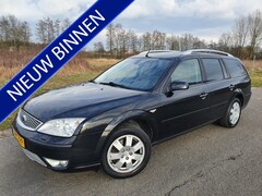 Ford Mondeo Wagon - 1.8-16V Platinum
