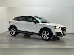 Audi Q2 - 30 TFSI Sport S line Edition Leder-Stof Navigatie Stoelverwarming