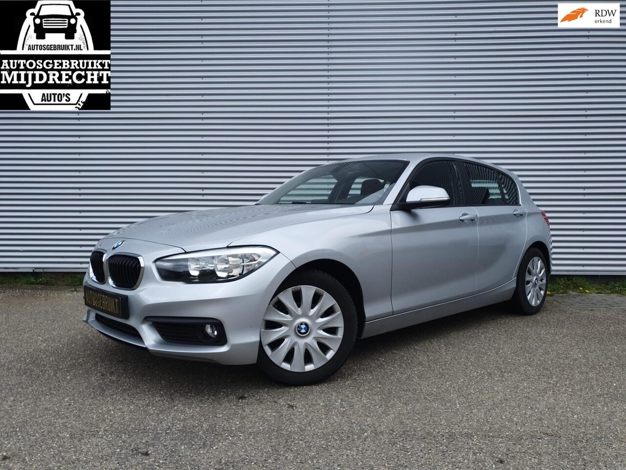 BMW 1-serie - 116i / 5-Deurs / Led / Trekhaak - AutoWereld.nl