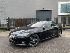 Tesla Model S - 85 // LEVENSLANG GRATIS LADEN