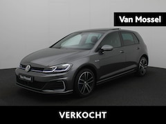 Volkswagen Golf - 1.4 TSI PHEV GTE | Panoramadak | Virtual Cockpit | LED Koplampen | Dodehoekdetectie | Came
