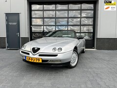 Alfa Romeo Spider - 2.0-16V T.Spark Org NL auto incl NAP RAPPORT