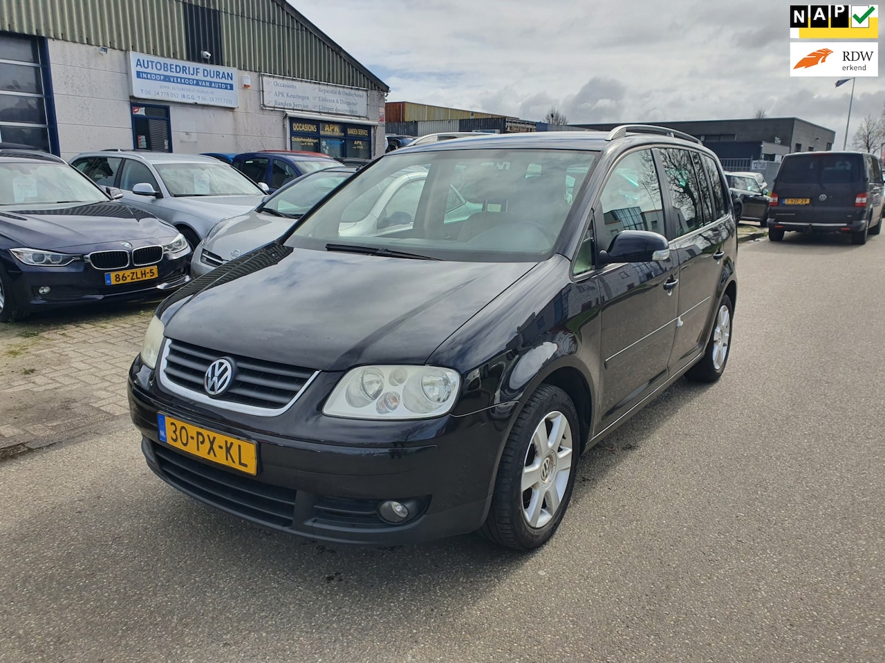 Volkswagen Touran - 2.0-16V FSI Highline Clima Bj:2005 NAP! - AutoWereld.nl