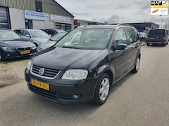 Volkswagen Touran - 2.0-16V FSI Highline Clima Bj:2005 NAP