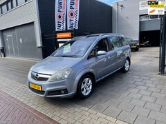 Opel Zafira - 1.8 Essentia Panorama Trekhaak Airco 7Pers NAP APK