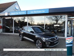 Volkswagen T-Roc - 2.0 TSI 190PK 4Motion Sport DSG - Pano | Leer | ACC | Beats | Dab | stoel/stuurverw. |