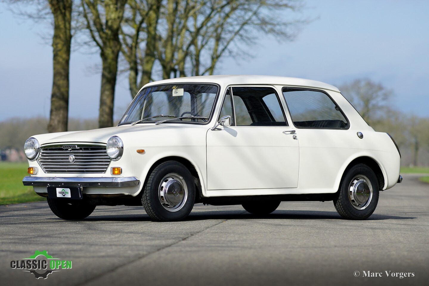 morris-minor-1100-glider-ado16.jpg