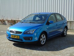 Ford Focus - 1.6-16V Futura Cruise control Airco LMV