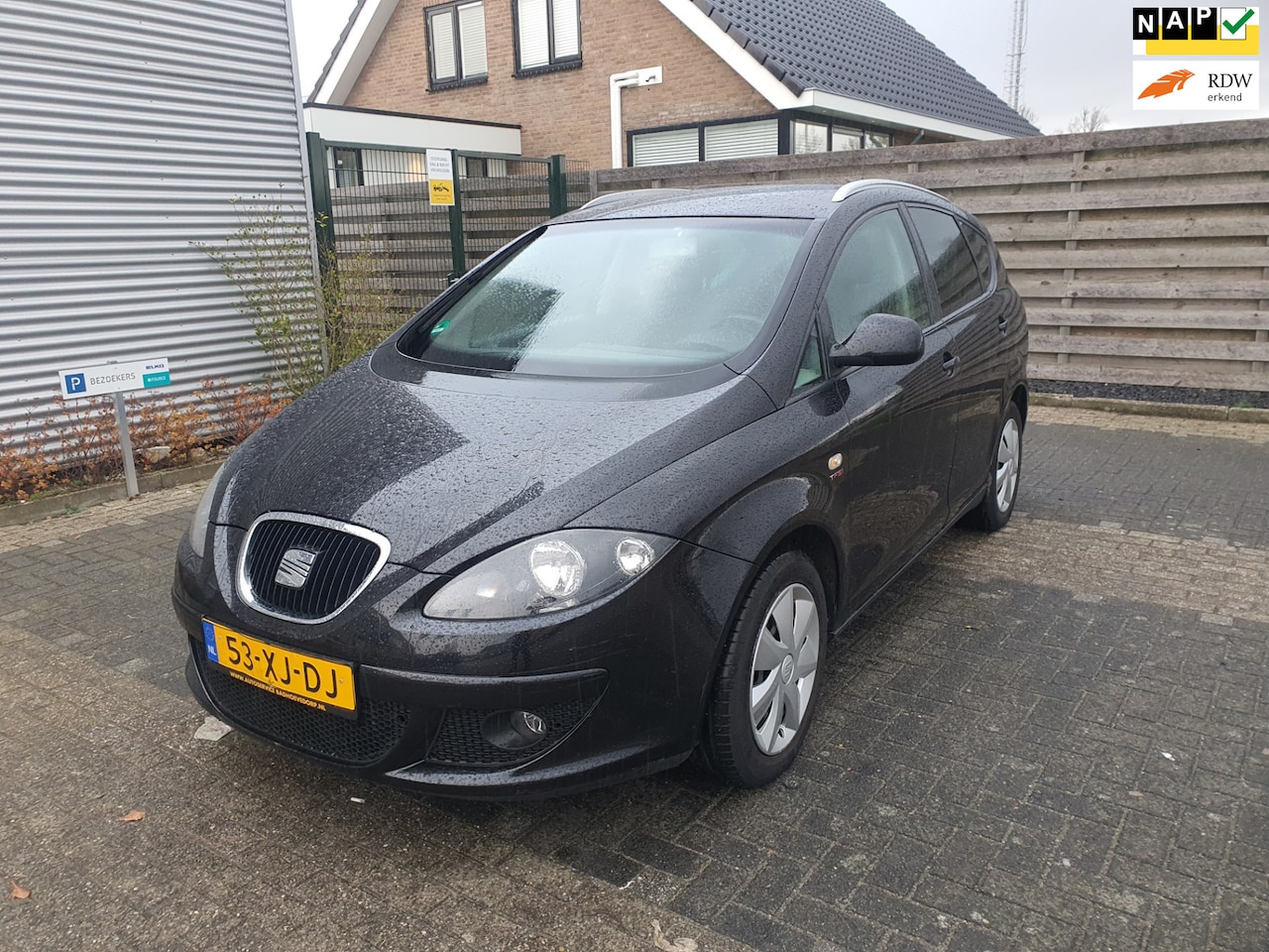 Seat Altea XL - 1.8 TFSI Stylance Clima Bj:2007 NAP! - AutoWereld.nl