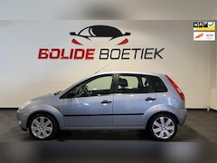 Ford Fiesta - 1.4-16V Futura UNIEKE 35.229 KM |1e eigenaar |NL-auto