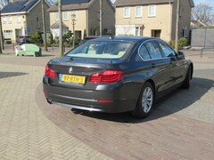 BMW 5-serie - 523i Executive NL AUTO/LEDER/NAVI/LAGE KM STAND