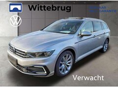 Volkswagen Passat Variant - 1.4 TSI PHEV GTE R-line Business DSG Automaat Navigatie / Panoramadak / Led-Martrix lampen