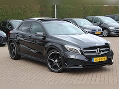 Mercedes-Benz GLA-Klasse - 200 Prestige / Night-pakket / Panoramadak / Afn. Trekhaak