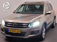 Volkswagen Tiguan - 1.4 TSI Sport&Style DSG | Panoramadak | Lederen bekleding | Parkeer assistent | Stoelverwa
