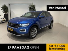 Volkswagen T-Roc - 1.5 TSI Sport Navigatie | App. Connect | Elektrische Achterklep | Licht metalenvelgen | Tr