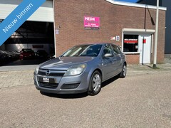 Opel Astra - 1.6 Essentia | Automaat | Airco | Cruisecontrol