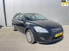 Kia Cee'd Sporty Wagon - 1.4 CVVT X-tra