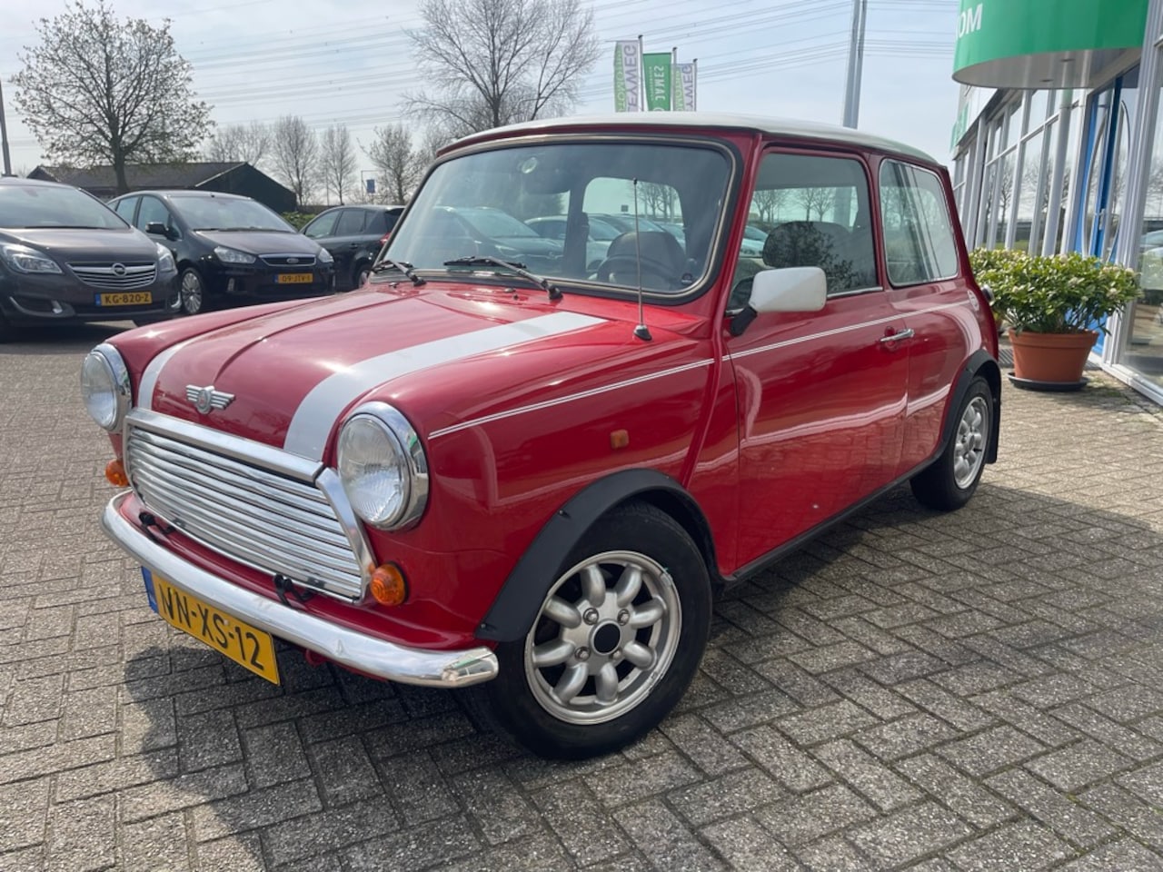 Rover Mini - 1.3 Cooper NL auto, Lage km stand, nieuwe APK - AutoWereld.nl