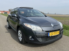 Renault Mégane - 1.6 Expression NAVI / SCHUIFDAK / ECC / CRUISE