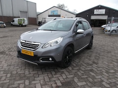 Peugeot 2008 - 1.2 VTi Allure Pack Premium Plus airc navi half leer