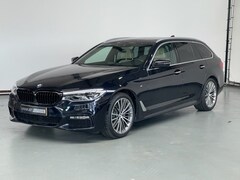 BMW 5-serie Touring - 520d AUT High Executive M Sport Leder / Navi / Pan Dak / Carbon Schwarz