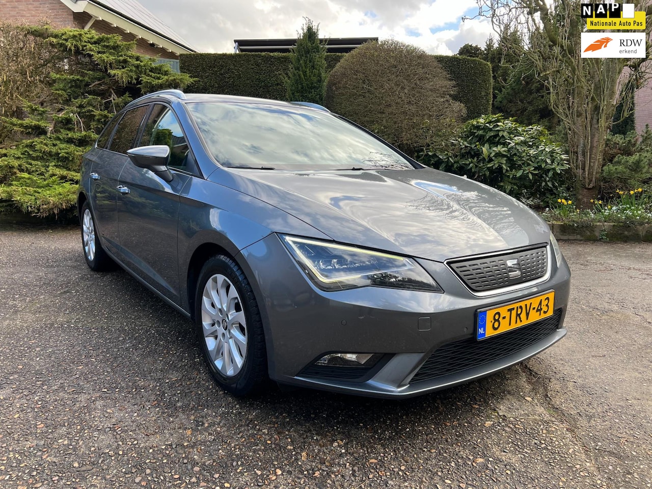 Seat Leon ST - 1.6 TDI Style Business Ecomotive 1.6 TDI Style Business Ecomotive, LED, Navi, Alcantara, NAP, Nette auto! - AutoWereld.nl