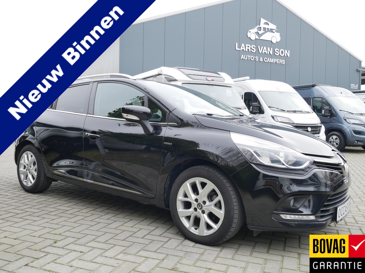 Renault Clio - Station 1.2 Limited, Parkeersensoren Achter, Navigatie, Airco!! - AutoWereld.nl