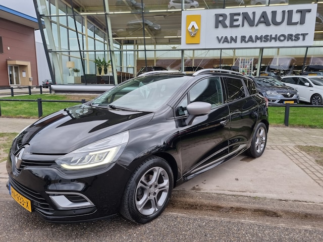 mat Bedrog begroting Renault Clio Estate 1.5 dCi Ecoleader Intens / Dealer onderhouden / Climate  / Navi / Bluetooth / Camera / Park 2018 Diesel - Occasion te koop op  AutoWereld.nl