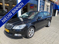 Skoda Octavia Combi - 1.8 TSI Elegance Business Line NL AUTO MET APK