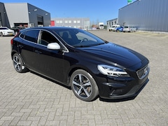 Volvo V40 - 1.5 R-Design T3