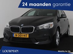 BMW 2-serie Active Tourer - 225xe iPerformance Executive | Panoramadak | Navigatie | Plug In