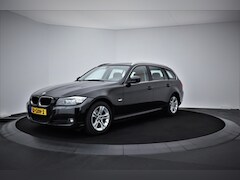 BMW 3-serie Touring - 318i Luxury Line XENON/NAVI/CLIMA/LEDER/STOELVERW./PDC/TREKHAAK/LMV