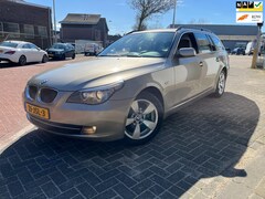BMW 5-serie Touring - 520i Corporate Lease Business Line Edition I / MULTIEMEDIA NAVI