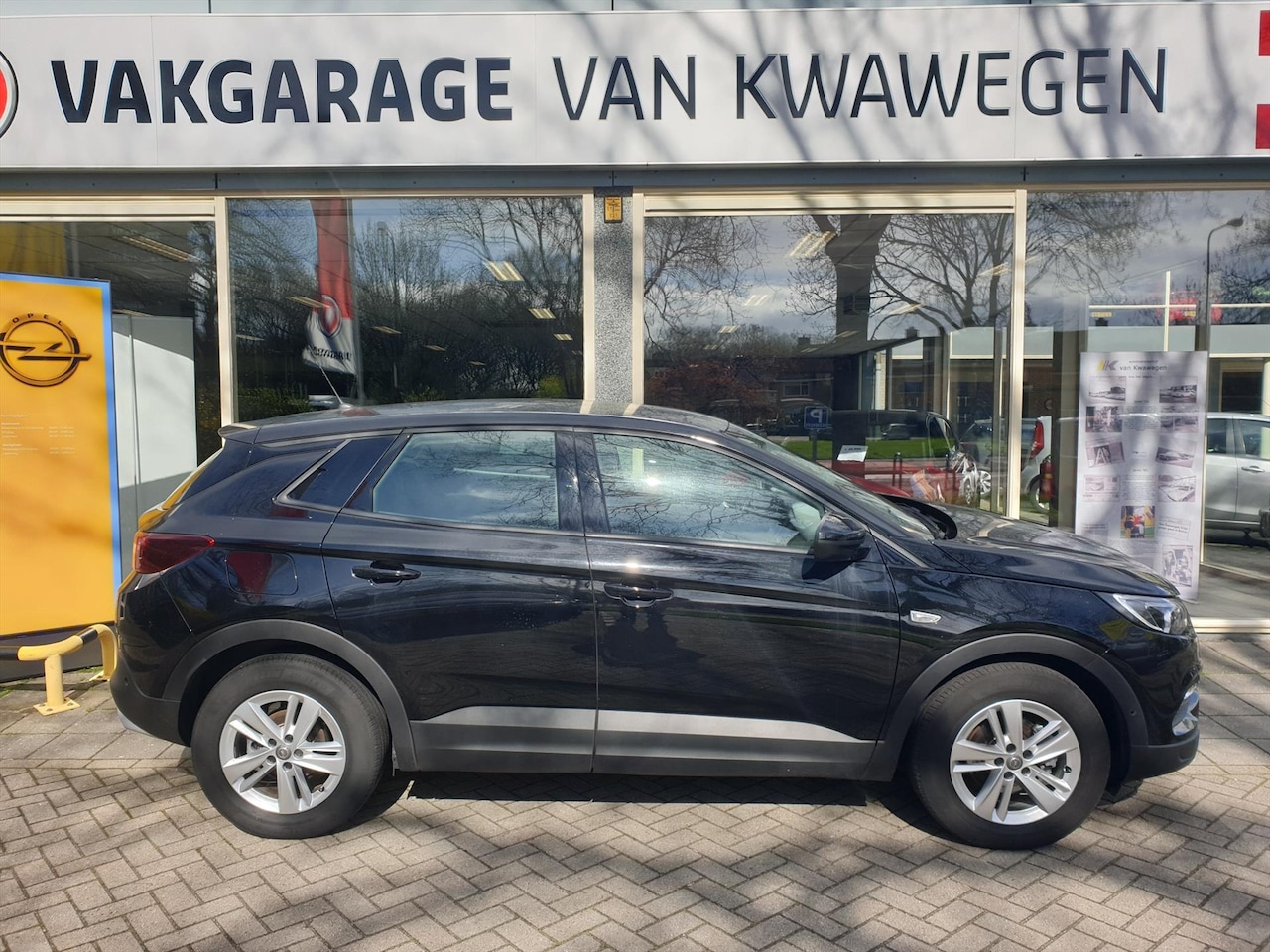 Opel Grandland X - 1.2 TURBO 130 PK ECC BLUETOOTH L.M. VELG - AutoWereld.nl