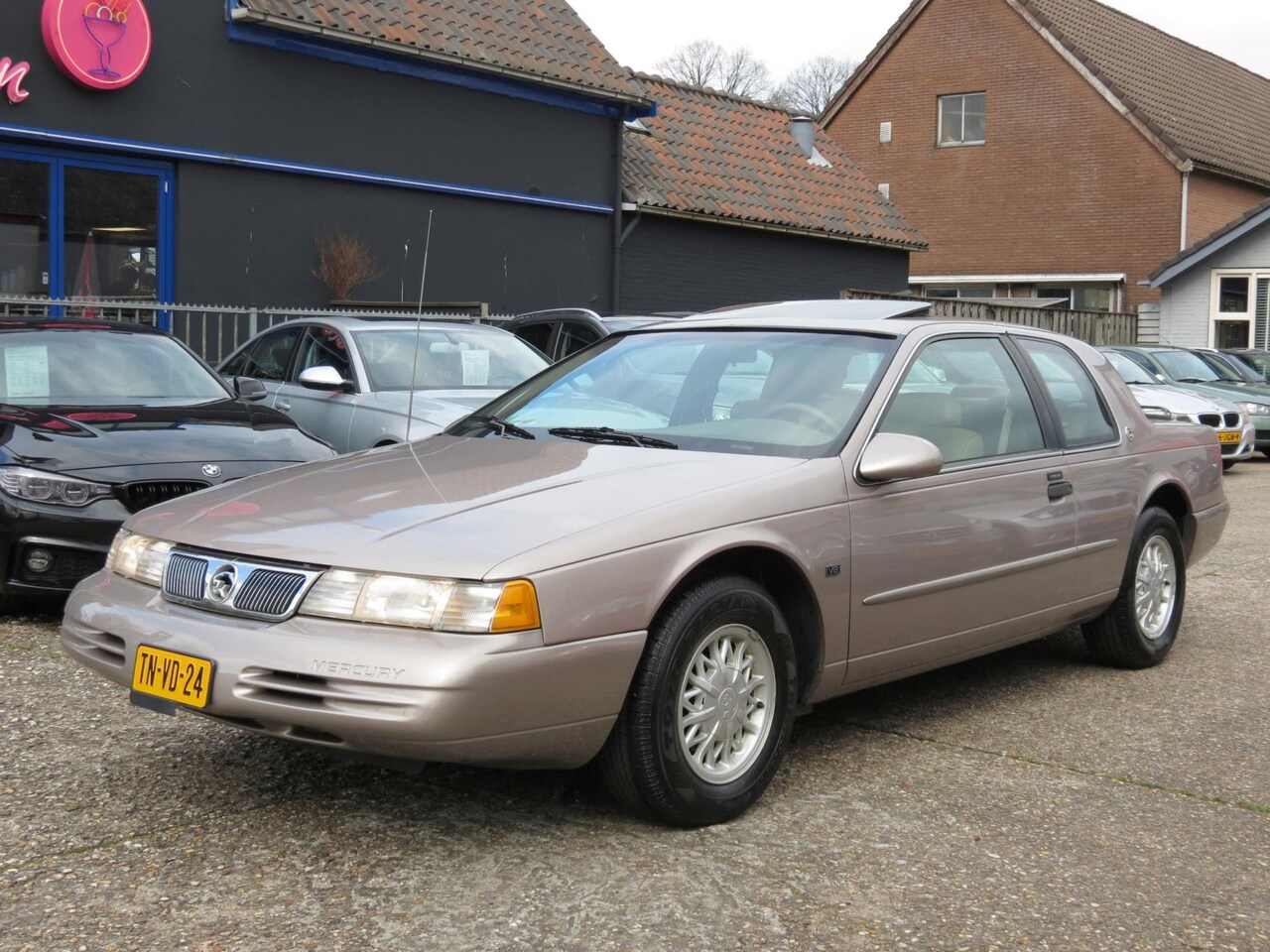 ford-mercury-cougar-v8-automaat-i-luxe-cruiser-i-nwe-apk.jpg