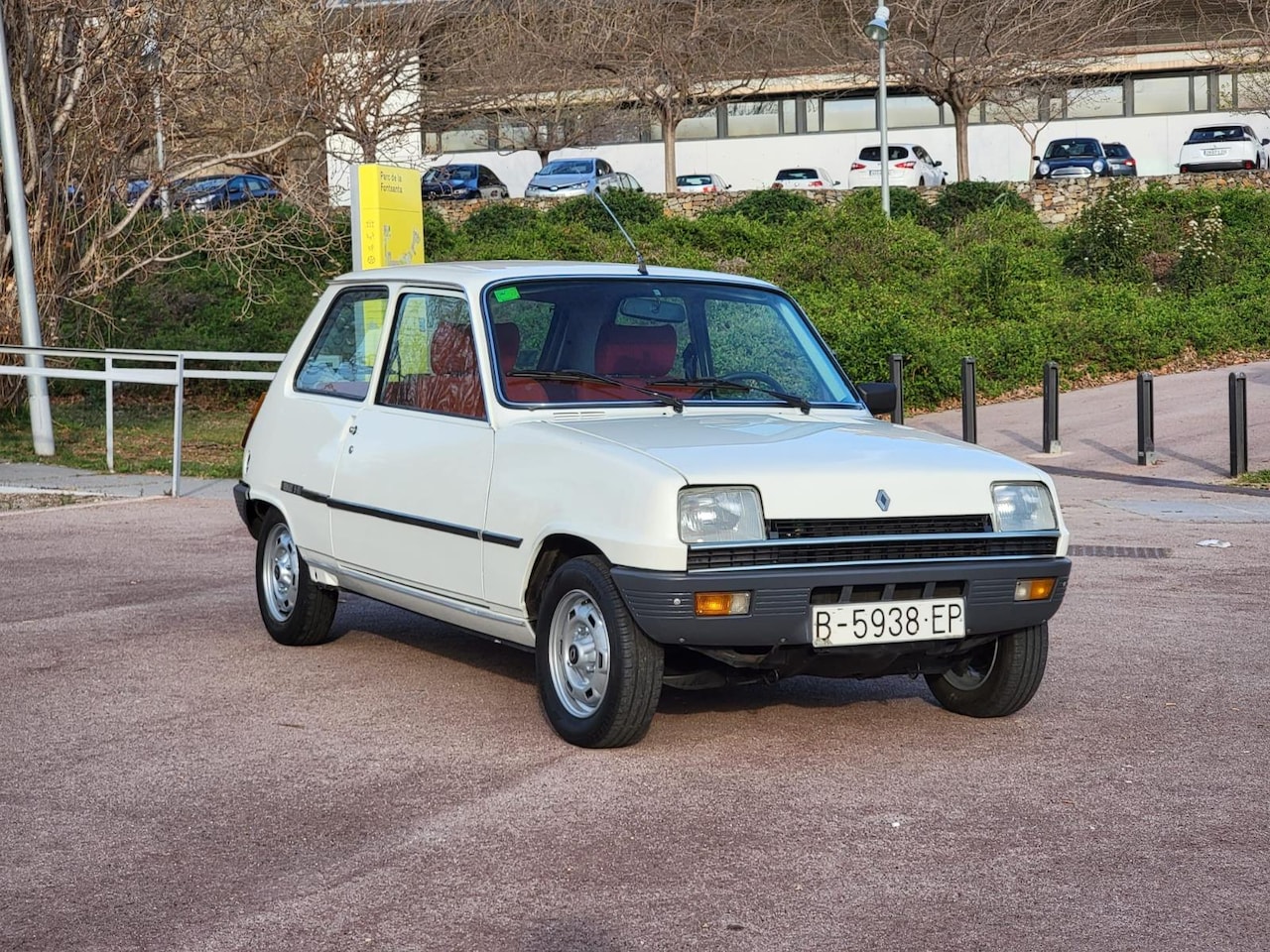 renault-5-oer-r5-gtl-uit-spanje-van-1e-eig-uniek.jpg