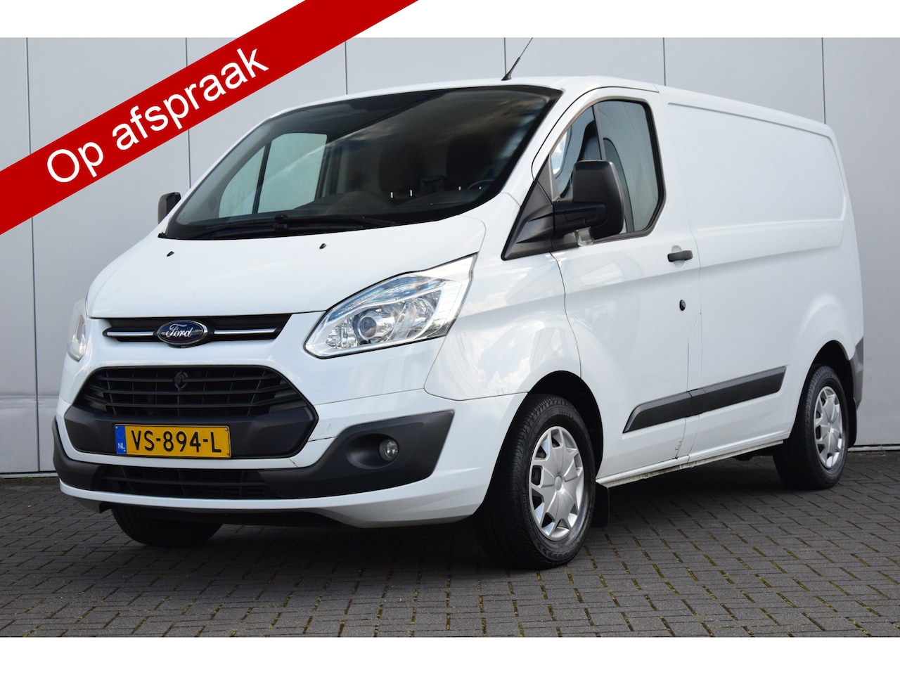 Ford Transit Custom - 270 2.2 TDCI L1H1 Trend Airco Cruise Audio Bluetooth Trekhaak - AutoWereld.nl