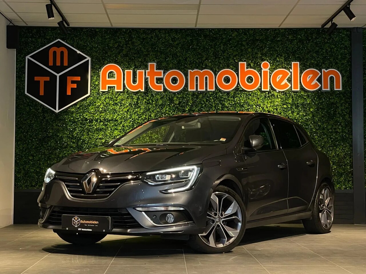 Renault Mégane - TCe 130 Bose - AutoWereld.nl