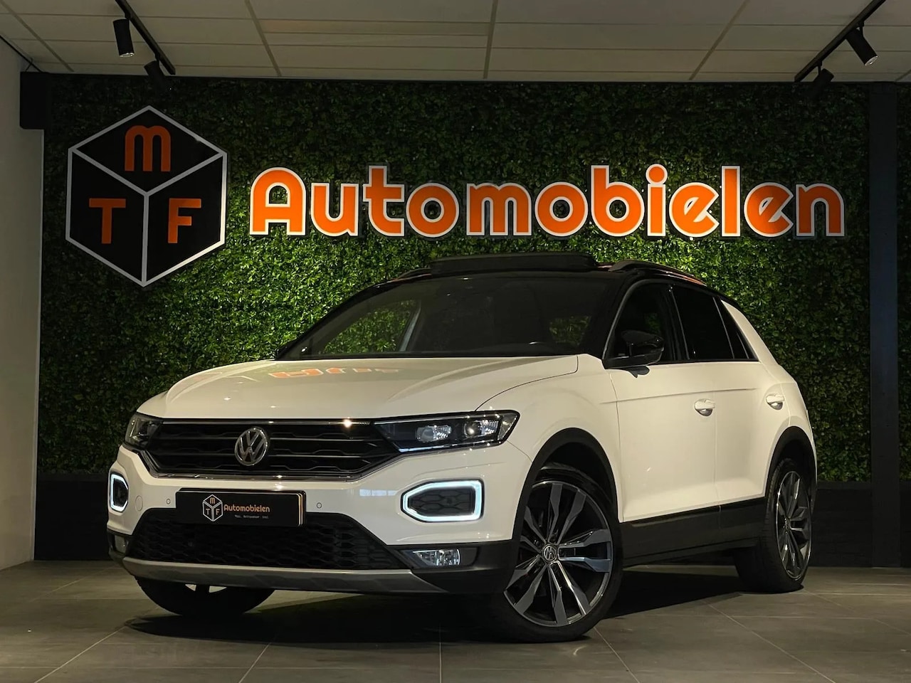 Volkswagen T-Roc - 2.0 TSI 4Motion Sport 2.0 TSI 4Motion Sport - AutoWereld.nl